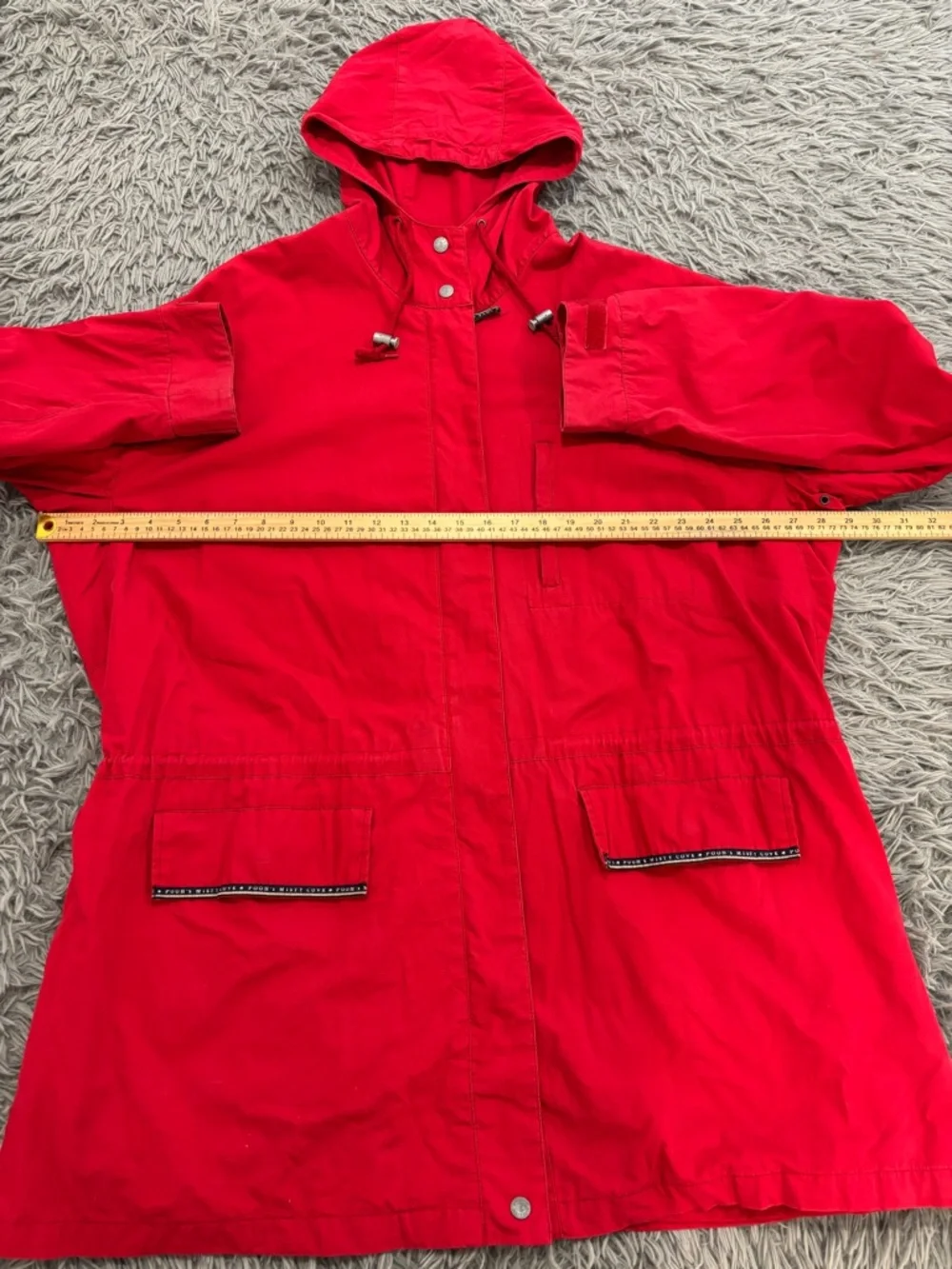 Vintage Disney Parks Winnie The Pooh Misty Cove Red Parka Raincoat Unisex Y2K - Picture 7 of 9